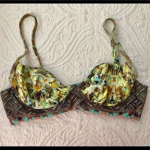 Maji green bikini top L
